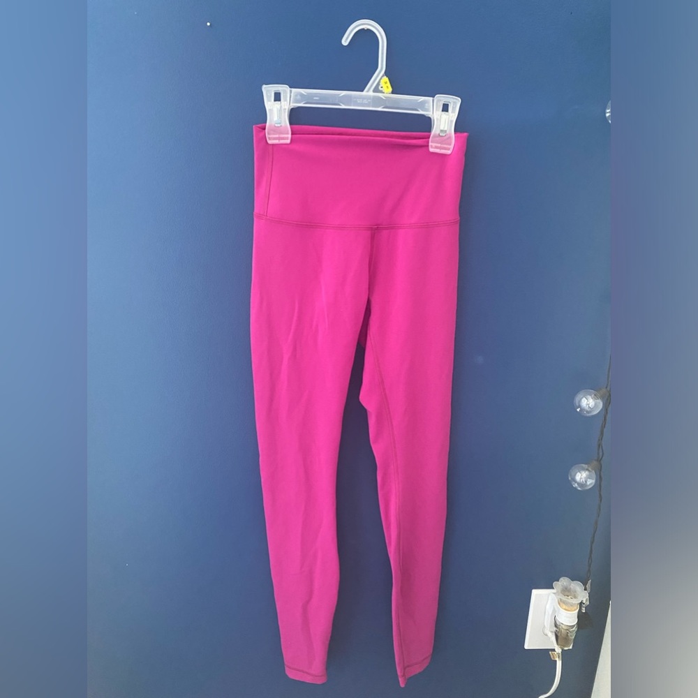 Lululemon hot pink leggings